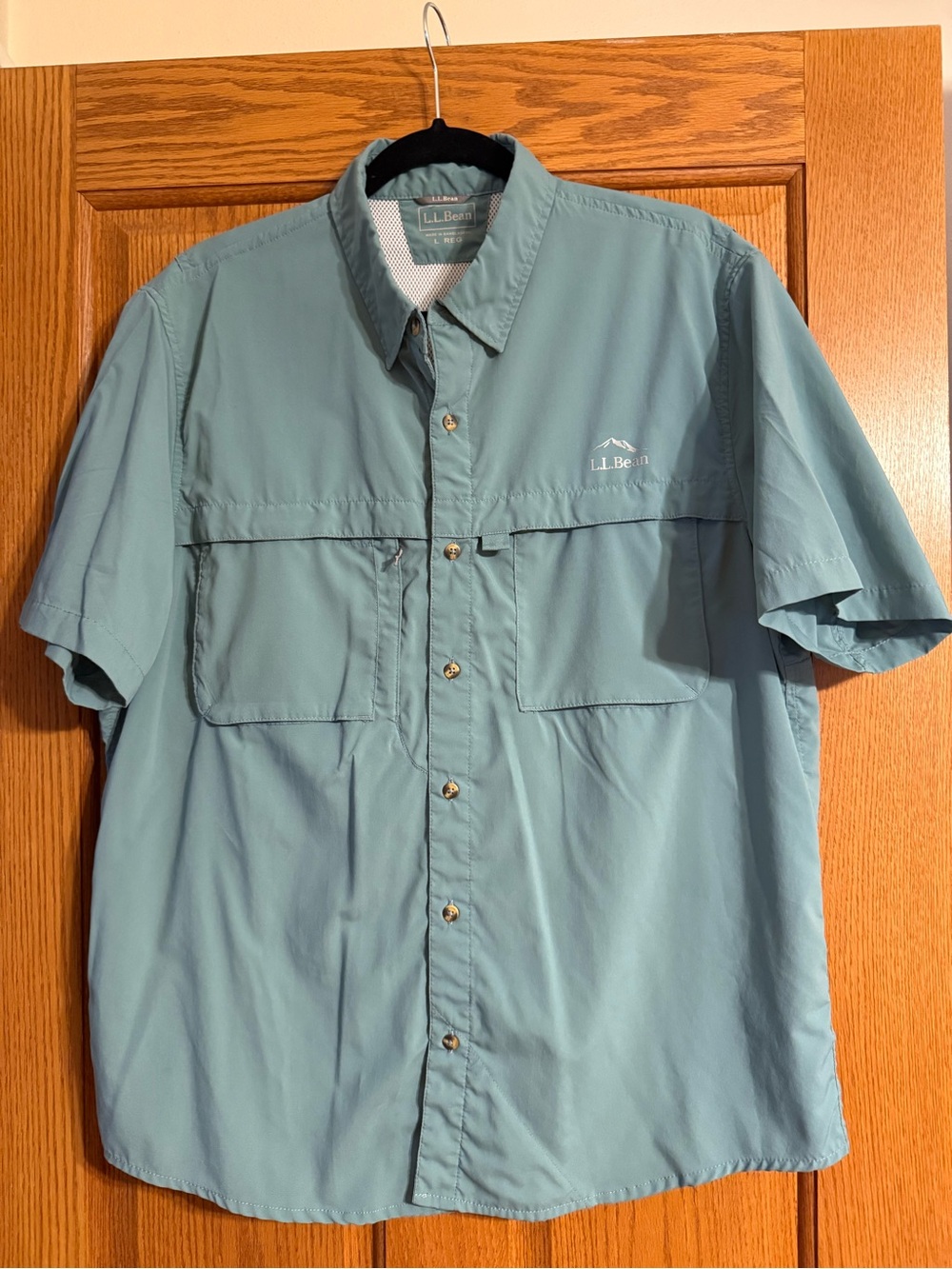 L.L. Bean Short-Sleeve Shirt Jacket in Seafoam Green
